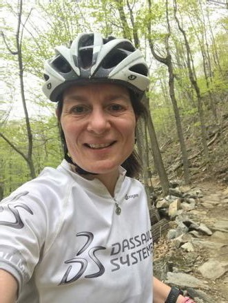 Nadine Petit