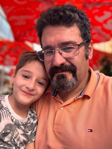 MOE NASIRZADEH