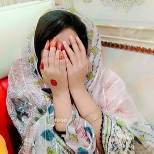 Kinza arfan Kinza arfan
