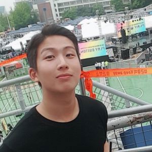 Minsuk Kim