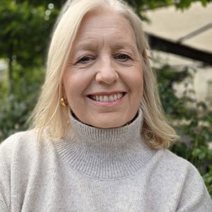 Lisa Portelli-Robinson