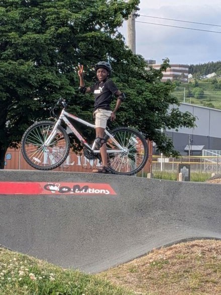 Ethan Ayeni