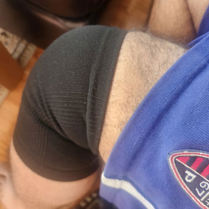 Torn meniscus in the knee