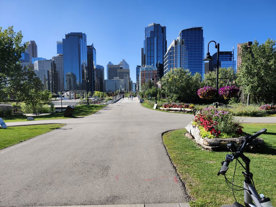 Enjoyed an awesome ride today from Bowness Park to Prince's Island Park 🌸🌼💮🌸